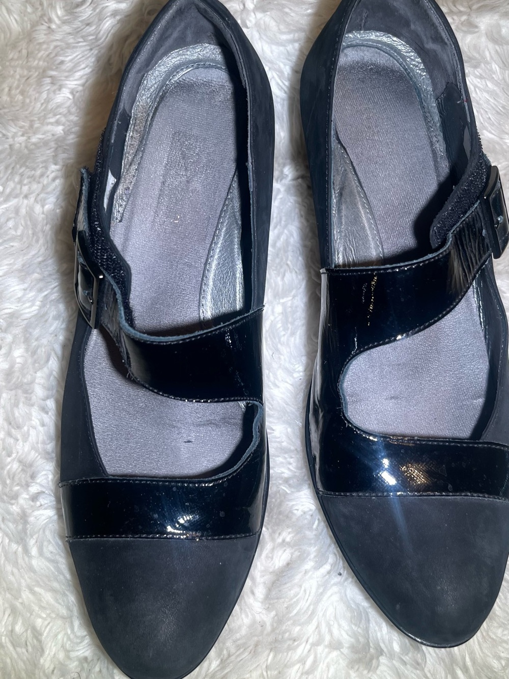 Naot Brava Women's Black Patent leather suede Mary Jane shoes size 10